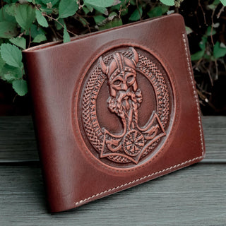 Кожаный кошелёк ручной работы "Викинг" Кожаный кошелёк ручной работы "Викинг" - Privilege Handmade 